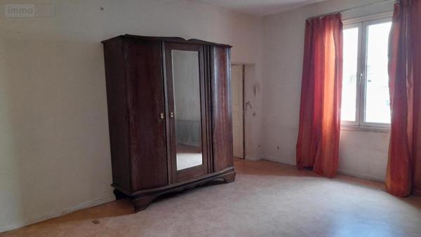 Maison à vendre à Vivy dans le Maine-et-Loire (49680), ref : 49076-324