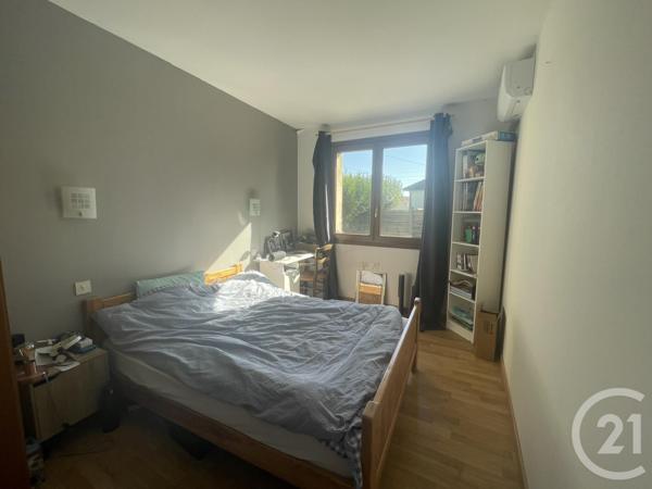 Appartement F5 à vendre  6 pièces - 126 m2 SERRE LES SAPINS - 25