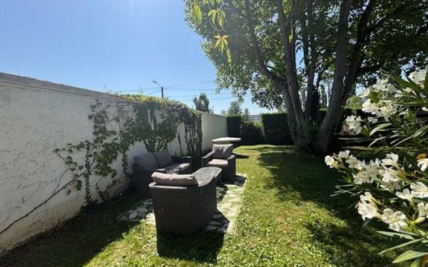 Maison à vendre    7 pièces •  Reyrieux