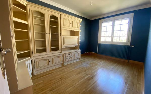 Maison à vendre    5 pièces •  Alençon