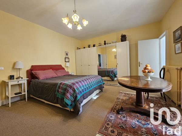 Maison à vendre 10 pièces 304 m² Saint-Céré