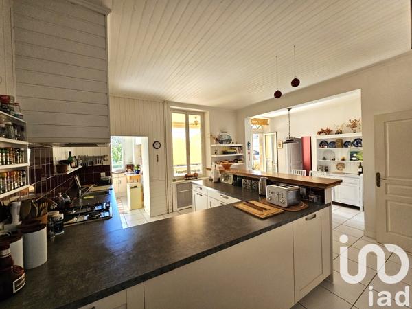 Maison à vendre 10 pièces 304 m² Saint-Céré