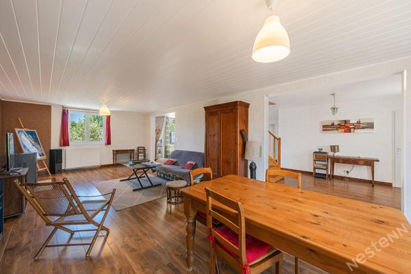 Maison familiale de 170 m² avec 4 chambres  à Châtenoy Le Royal