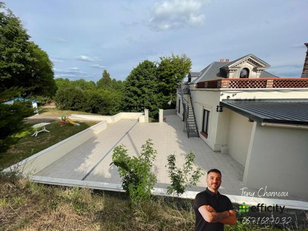 Maison 5 pièces - 217 m²