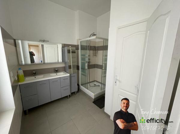 Maison 5 pièces - 217 m²