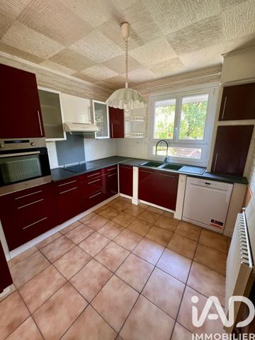 Maison à vendre 6 pièces 145,85 m² Bourges