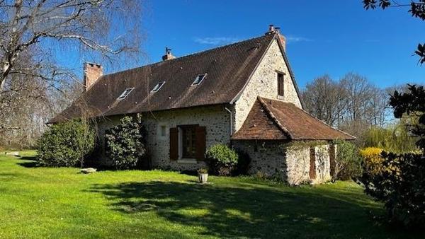 Maison à vendre à Ambillou dans l'Indre-et-Loire (37340), ref : 999/3661