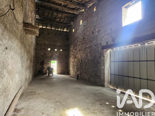Maison à vendre 6 pièces 170 m² Saint-Jean-le-Vieux
