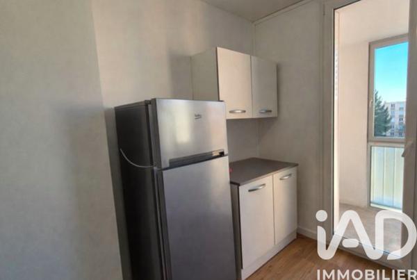 Appartement à vendre 4 pièces 70 m² Vénissieux