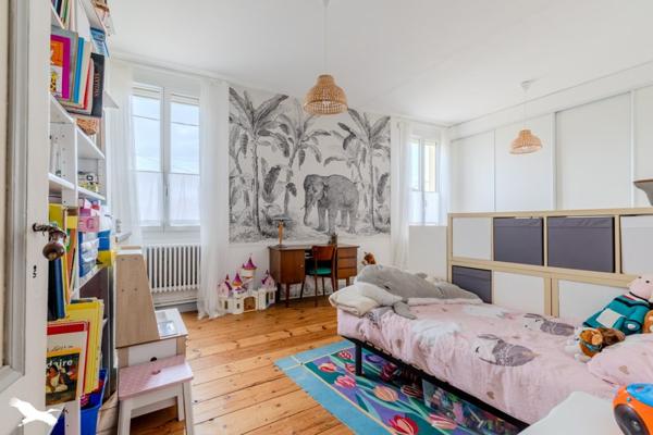 Maison 499 901 € Vayres 7 p 250 m² DPE C