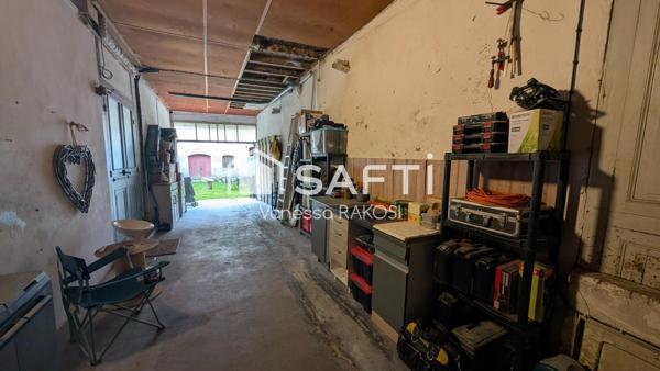 MAISON DE VILLE 105 M² 3 CHAMBRES GARAGE JARDIN ET DEPENDANCE