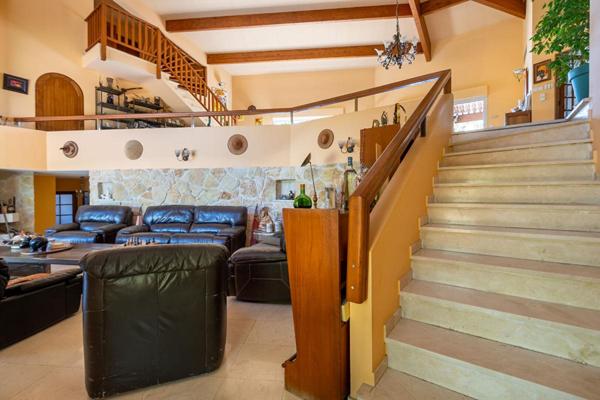 Villa 265m2 avec Parc de 3 000m2 - Costebelle