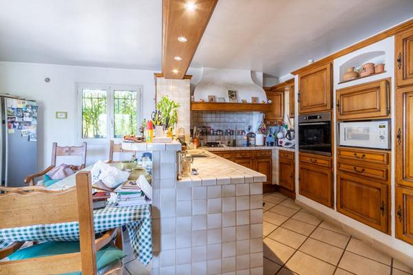 Villa 265m2 avec Parc de 3 000m2 - Costebelle