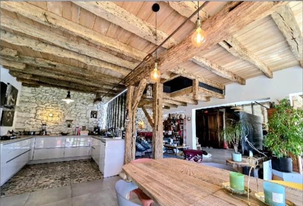 Longère de caractère de 197 M²