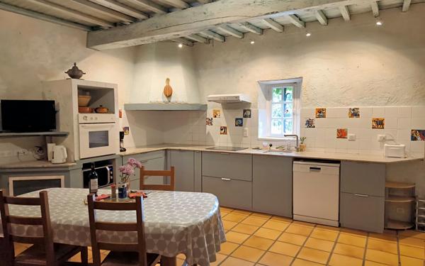 Maison à vendre    12 pièces •  Castelnau-Rivière-Basse