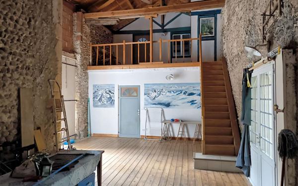 Maison à vendre    12 pièces •  Castelnau-Rivière-Basse