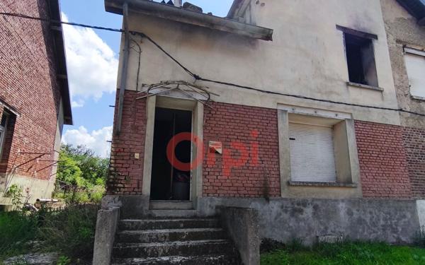 Maison à vendre    4 pièces • 140 m2 Villers-Faucon
