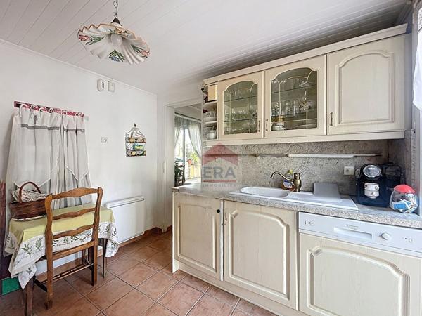 A VENDRE MARSEILLE PENNES MIRABEAU GAVOTTE 13015 MAISON TERRAIN PISCINE GARAGE DEPENDANCE COMMERCIAL