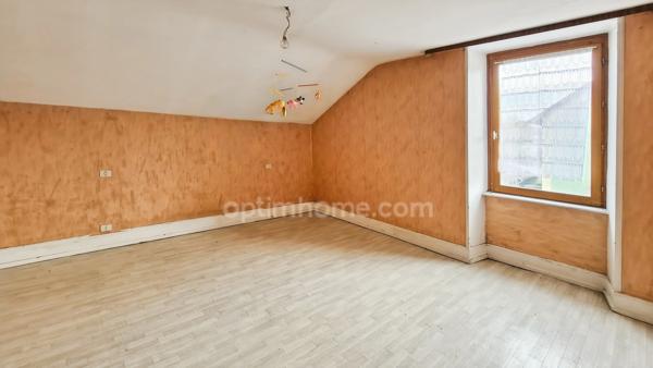 90000 BELFORT - MAISON 4 PIECES - 2/3 CHAMBRES - JARDIN - POSSIBILITE CREATION 2 APPARTEMENTS