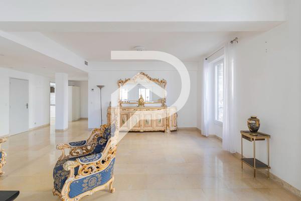 Appartement 5 pièces 180 m2