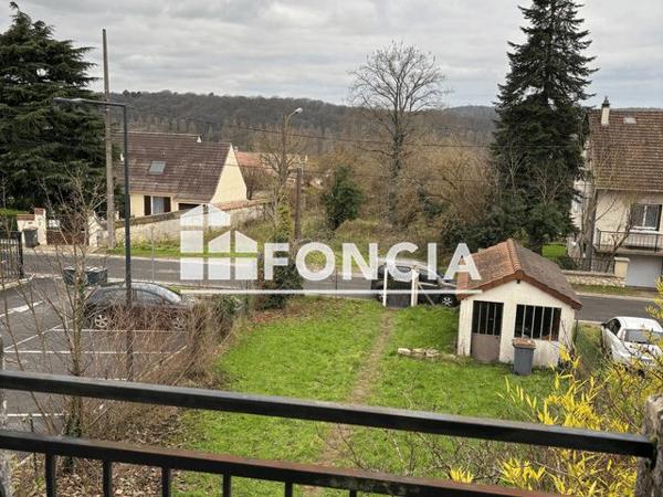 Location Maison 6 pièces 110.6 m² - 31 RUE DE MONTMELIAN Samoreau 77210