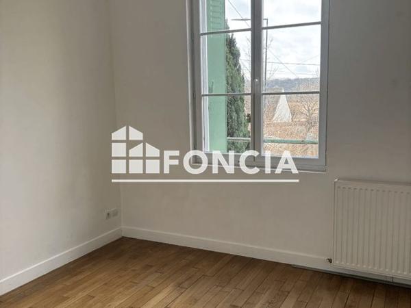 Location Maison 6 pièces 110.6 m² - 31 RUE DE MONTMELIAN Samoreau 77210