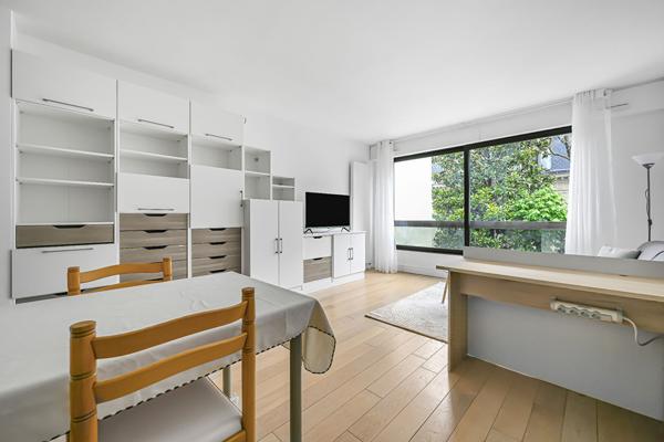 Location Paris 16ème : Appartement de Luxe sur l'Avenue Foch