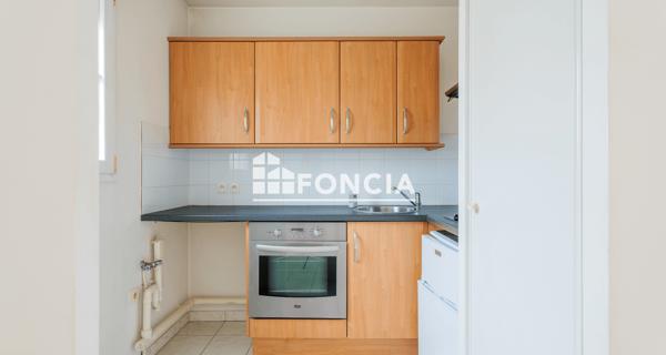 À vendre Studio 30.54 m² - Bussy-saint-georges 77600