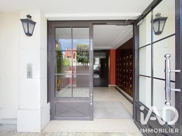 Appartement à vendre 3 pièces 66,44 m² Saint-Cyr-l'École