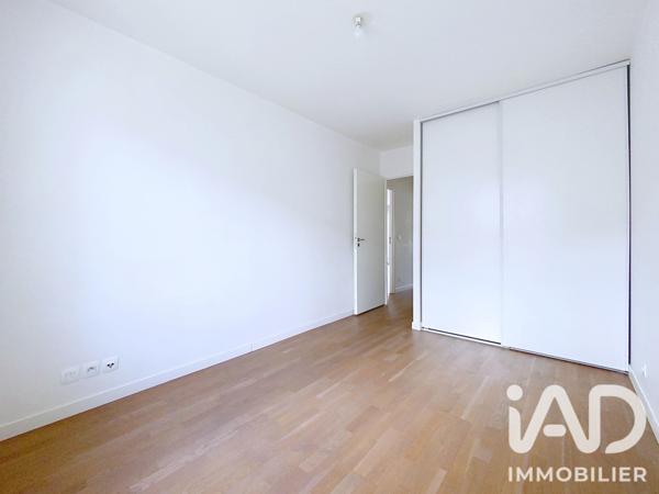 Appartement à vendre 3 pièces 66,44 m² Saint-Cyr-l'École