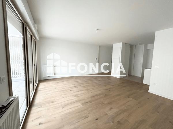 Location Appartement 3 pièces 65.67 m² - 60/62 Avenue de Saige Pessac 33400