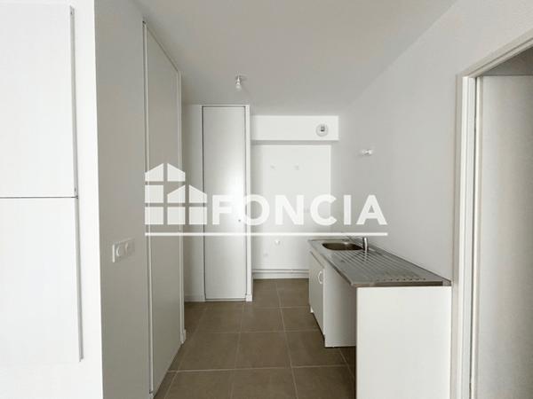 Location Appartement 3 pièces 65.67 m² - 60/62 Avenue de Saige Pessac 33400