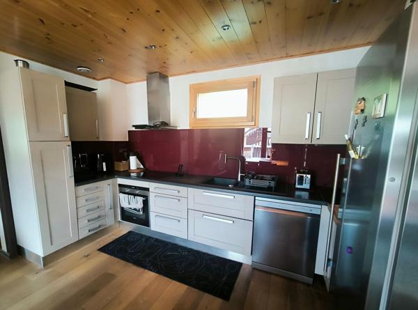 Chalet meublé 116m2 et local 110m2