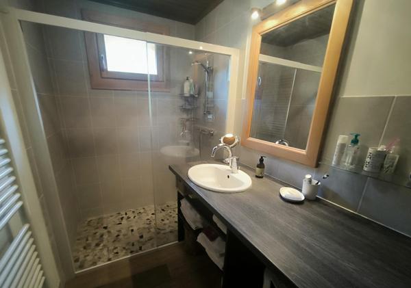 Chalet meublé 116m2 et local 110m2