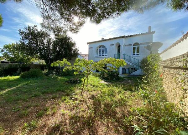 Maison à vendre    6 pièces •  Loix