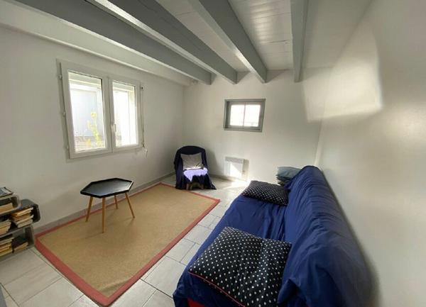 Maison à vendre    6 pièces •  Loix