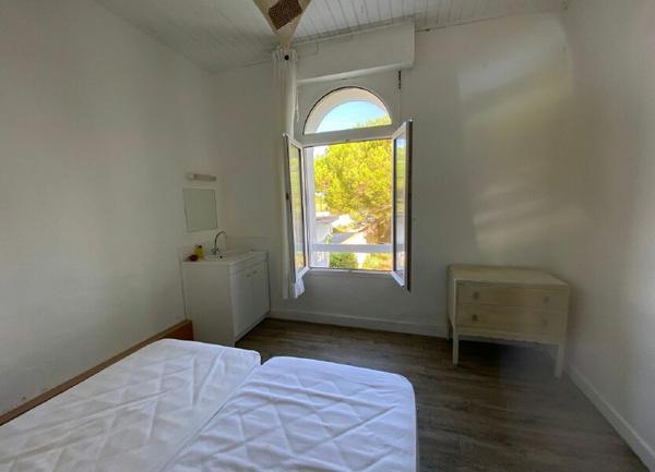 Maison à vendre    6 pièces •  Loix