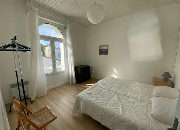 Maison à vendre    6 pièces •  Loix