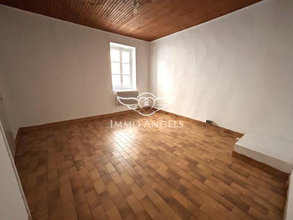 Maison de village à rénover