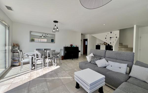 Maison à vendre    4 pièces •  Béziers