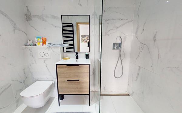 Maison à vendre    5 pièces • 275 m2 Assas