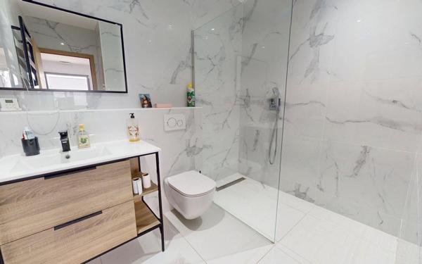 Maison à vendre    5 pièces • 275 m2 Assas