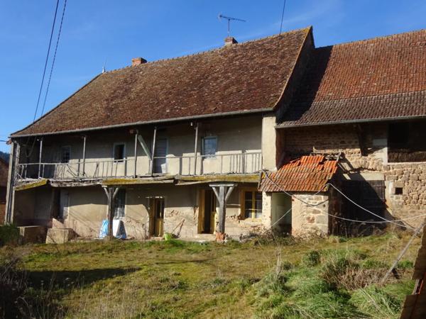 Ancienne ferme à rénover VEROSVRES (71) - T4 - 107m² - Terrain 820m²