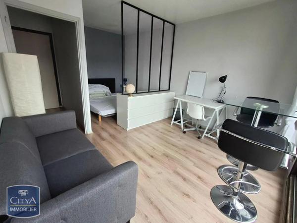 Appartement à louer 2 pièces 26.41m² Clermont-Ferrand (63000)