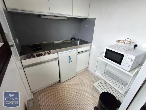 Appartement à louer 2 pièces 26.41m² Clermont-Ferrand (63000)