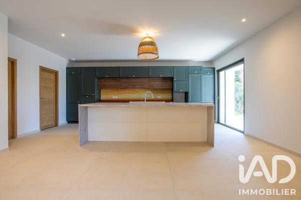 Maison à vendre 6 pièces 159 m² Rognonas