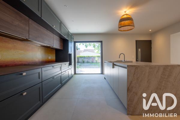 Maison à vendre 6 pièces 159 m² Rognonas