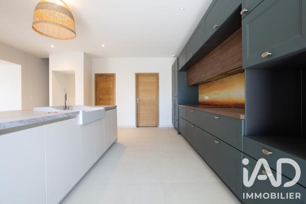 Maison à vendre 6 pièces 159 m² Rognonas