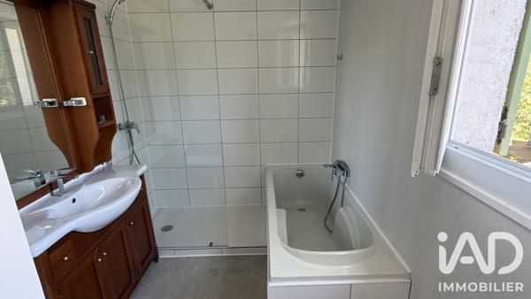 Maison à vendre 12 pièces 249,79 m² Fayence