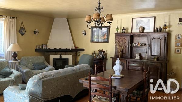Maison à vendre 12 pièces 249,79 m² Fayence